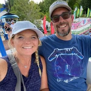 Meet your Posher, Steph